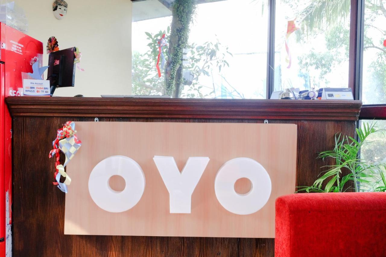 Oyo 803 Toetie Hotel 바투 외부 사진