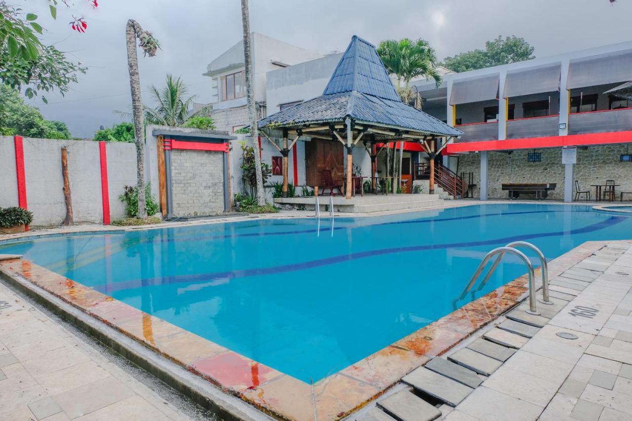 Oyo 803 Toetie Hotel 바투 외부 사진
